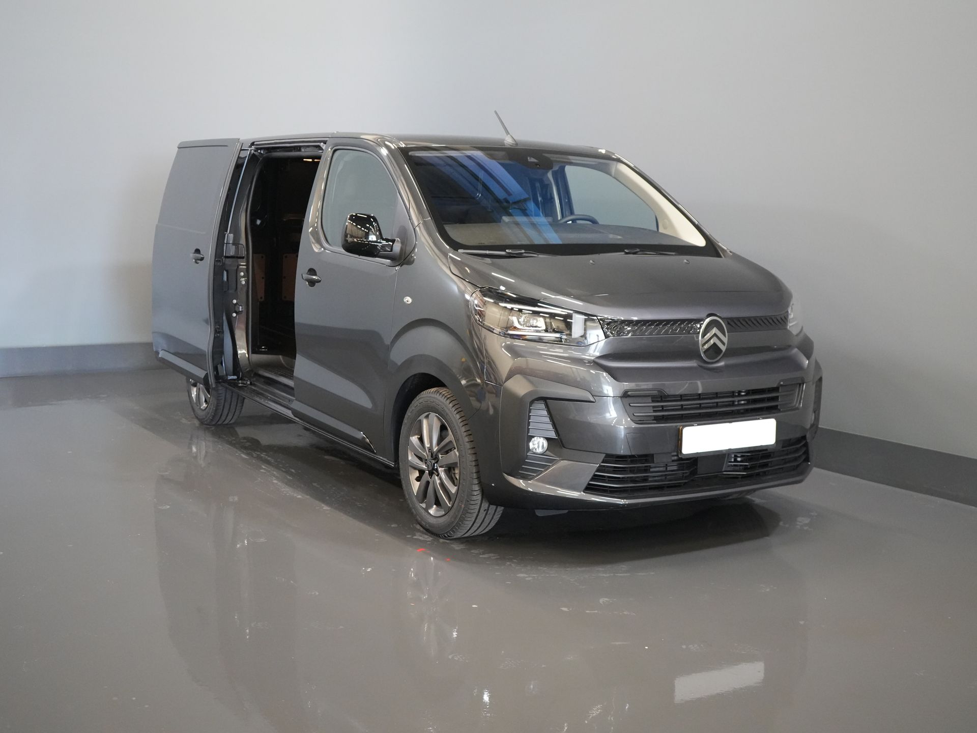 Citroën Jumpy Van 2.0 HDI 180 к.с. Aut. L3 BPM БЕЗКОШТОВНО! LED/ Віртуальний кокпіт/ Кермо/ Наві/ Carplay/ Камера/ Клімат/ PDC/ LMV/ Круїз