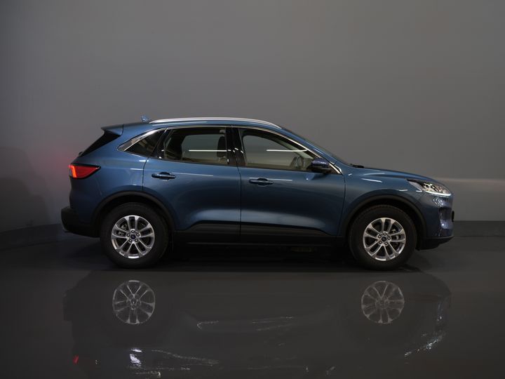 Ford Kuga SUV 2.5 PHEV 225 CV Titanium Navi/ Carplay/ Sedili riscaldati/ Volante riscaldato/ Telecamera/ PDC/ Climatizzatore