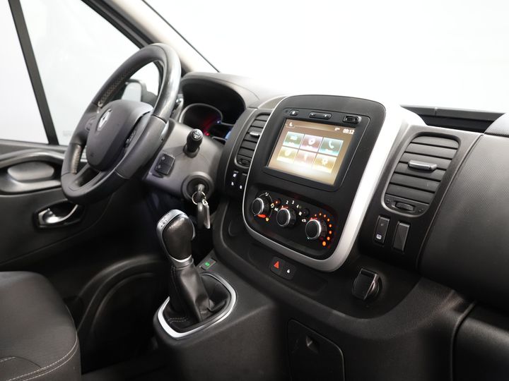 Renault Trafic Van 2.0 dCi 145 cv Aut. L2 BPM GRATIS! LED/ Carplay/ Cruise/ Riscaldamento sedili/ Climatizzatore/ Navi/ Portapacchi/ Gancio di traino