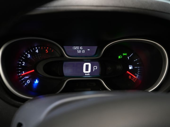 Renault Trafic Van 2.0 dCi 145 cv Aut. L2 BPM GRATIS! LED/ Carplay/ Cruise/ Riscaldamento sedili/ Climatizzatore/ Navi/ Portapacchi/ Gancio di traino