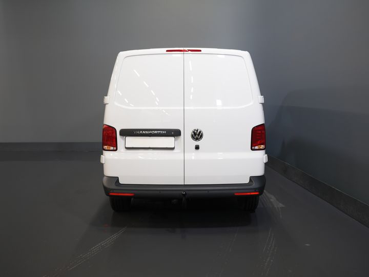 Volkswagen Transporter Furgon 2.0 TDI 150 KM DSG Aut. L2 BEZ PODATKU BPM! Adapt.Cruise/ Ogrzewanie postojowe/ Podgrzewane fotele/ Carplay/ Kamera/ PDC/ Hak holowniczy/ Klimatyzacja