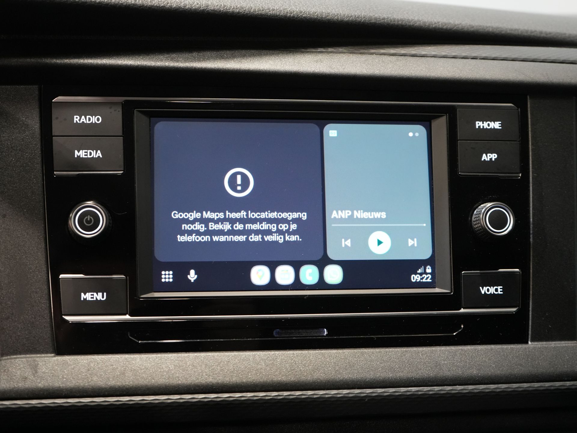 Volkswagen Transporter Furgon 2.0 TDI 150 KM DSG Aut. L2 BEZ PODATKU BPM! Adapt.Cruise/ Ogrzewanie postojowe/ Podgrzewane fotele/ Carplay/ Kamera/ PDC/ Hak holowniczy/ Klimatyzacja