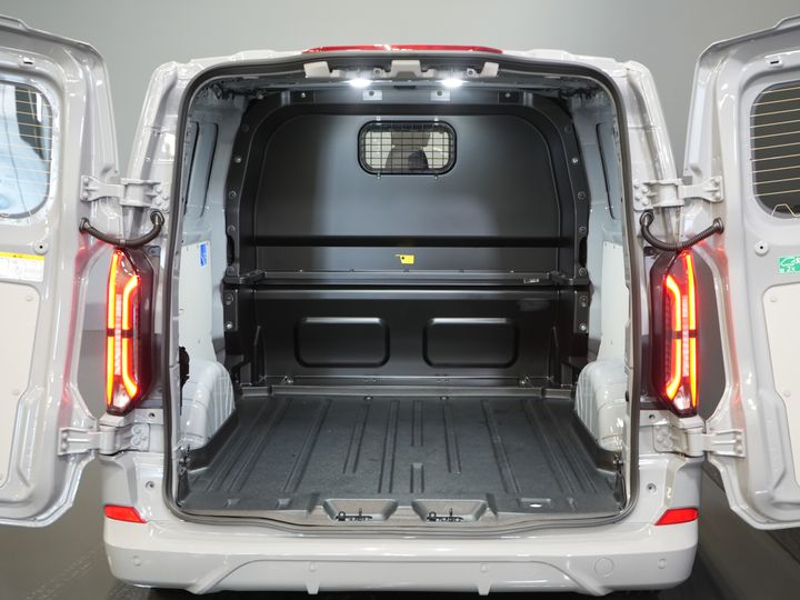 Ford Transit Custom Van 320 2.5 PHEV L2 Sport DC Double Cab 2xSchiebetür/ Adapt.Cruise/ Elek.Seat/ LED/ Carplay/ Standheizung/ Sitzheizung/ Lenkrad.