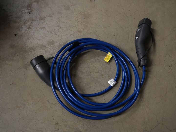 Ford Kuga SUV 2.5 PHEV 225 KM Titanium Navi/ Carplay/ Podgrzewane fotele/ Podgrzewana kierownica/ Kamera/ PDC/ Klimatyzacja