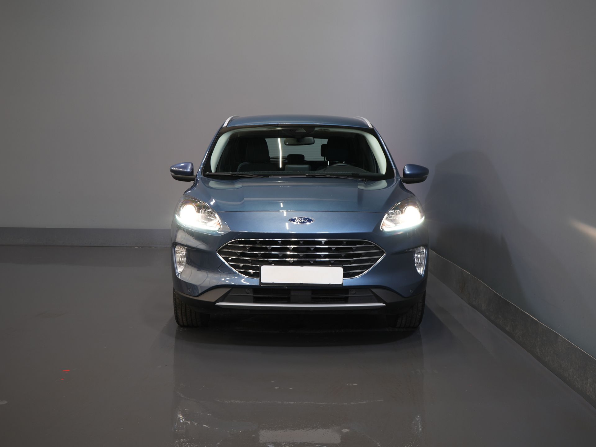 Ford Kuga SUV 2.5 PHEV 225 KM Titanium Navi/ Carplay/ Podgrzewane fotele/ Podgrzewana kierownica/ Kamera/ PDC/ Klimatyzacja