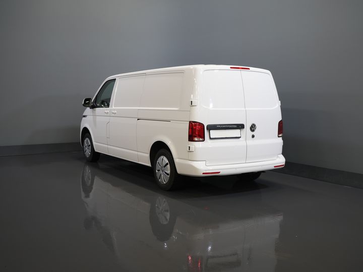 Volkswagen Transporter Delivery Van T6.1 2.0 TDI 150 hp DSG Automatic L2 2xSliding Door/ Carplay/ Camera/ Cruise Control/ PDC/ Air Conditioning