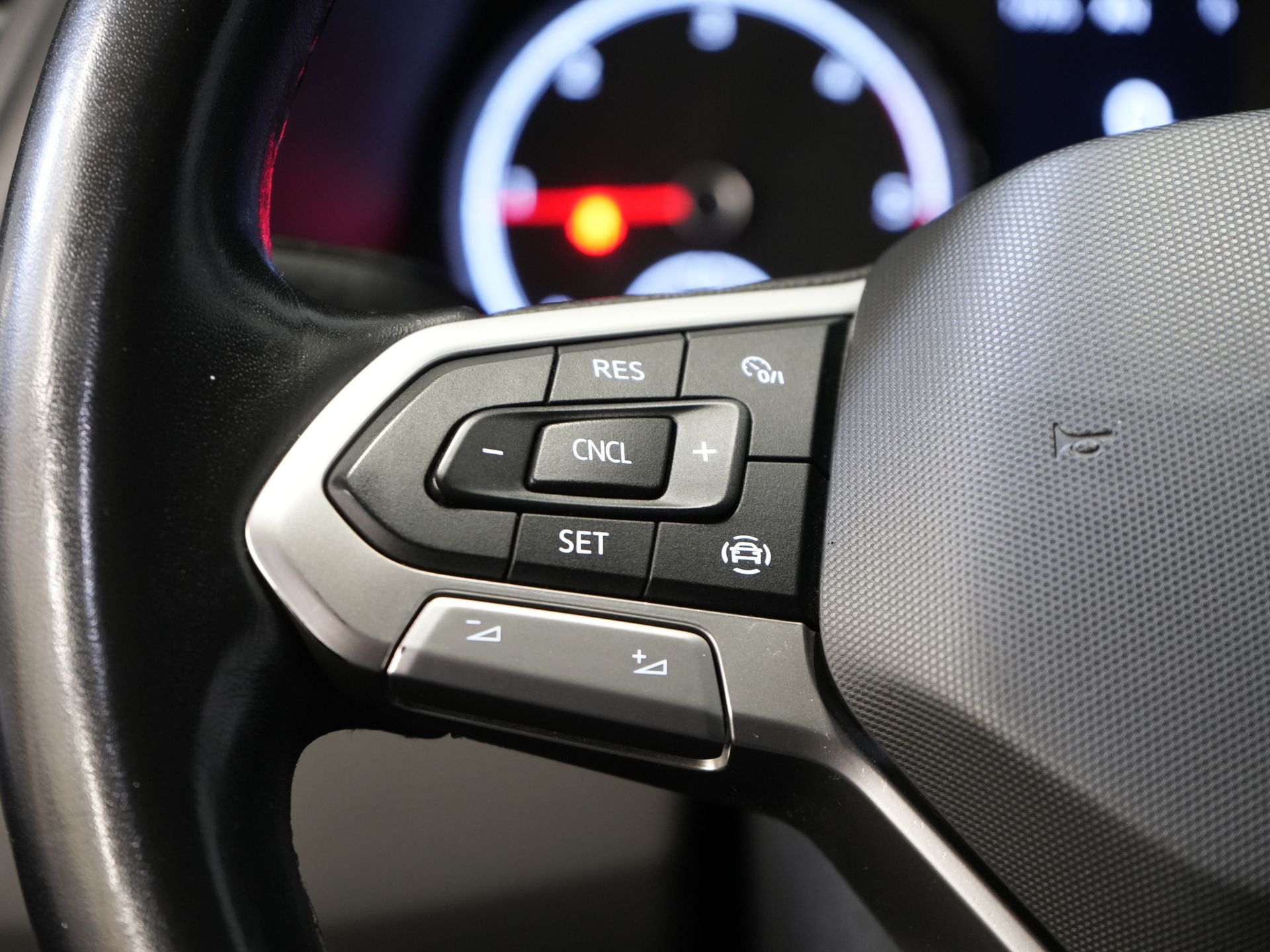 Volkswagen Transporter Delivery Van T6.1 2.0 TDI 150 hp DSG Automatic L2 2xSliding Door/ Carplay/ Camera/ Cruise Control/ PDC/ Air Conditioning