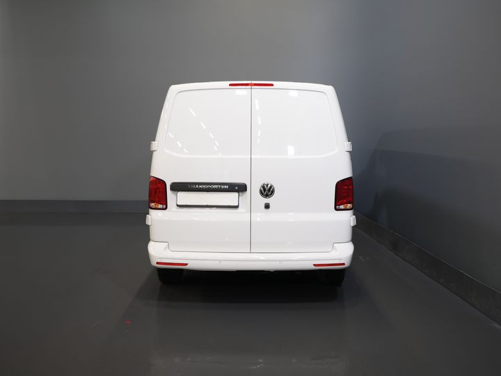 Volkswagen Transporter Delivery Van T6.1 2.0 TDI 150 hp DSG Automatic L2 2xSliding Door/ Carplay/ Camera/ Cruise Control/ PDC/ Air Conditioning