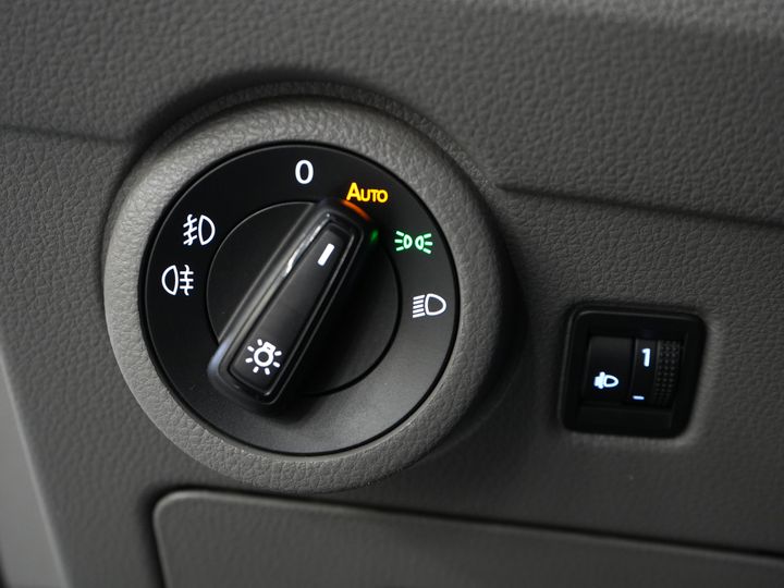 Volkswagen Transporter Delivery Van T6.1 2.0 TDI 150 hp DSG Automatic L2 2xSliding Door/ Carplay/ Camera/ Cruise Control/ PDC/ Air Conditioning