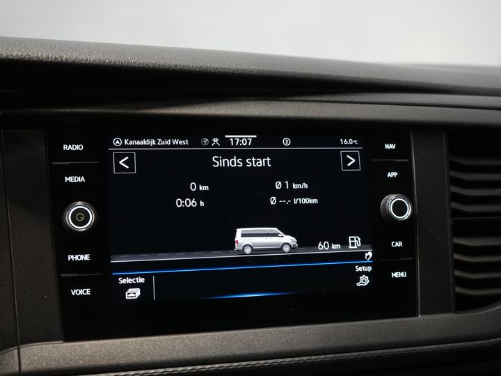 Volkswagen Transporter Delivery Van T6.1 2.0 TDI 150 hp DSG Automatic L2 2xSliding Door/ Carplay/ Camera/ Cruise Control/ PDC/ Air Conditioning