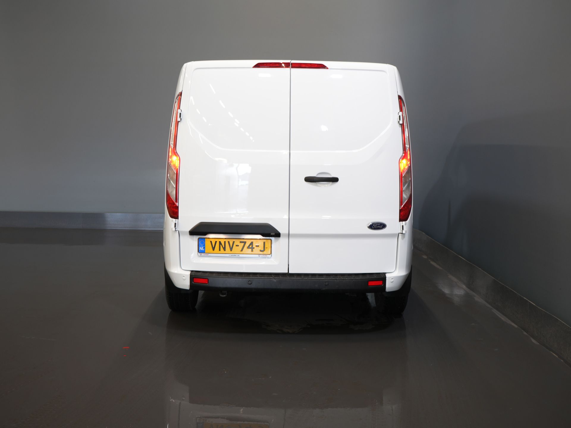 Ford Transit Custom Bestelbus 340 1.0 EcoBoost PHEV Aut. Trend BPM VRIJ! Bi-Xenon/ Carplay/ Stoelverw./ LMV/ Cruise/ Camera/ Airco