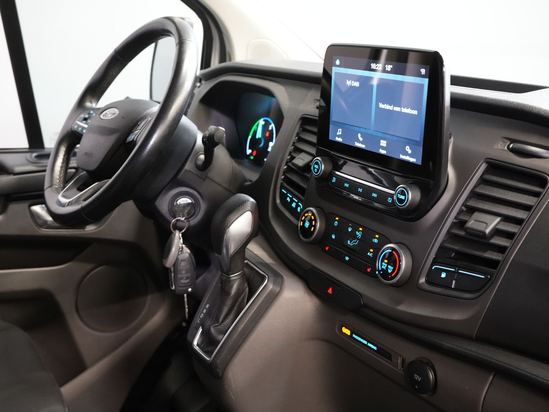 Ford Transit Custom Bestelbus 340 1.0 EcoBoost PHEV Aut. Trend BPM VRIJ! Bi-Xenon/ Carplay/ Stoelverw./ LMV/ Cruise/ Camera/ Airco