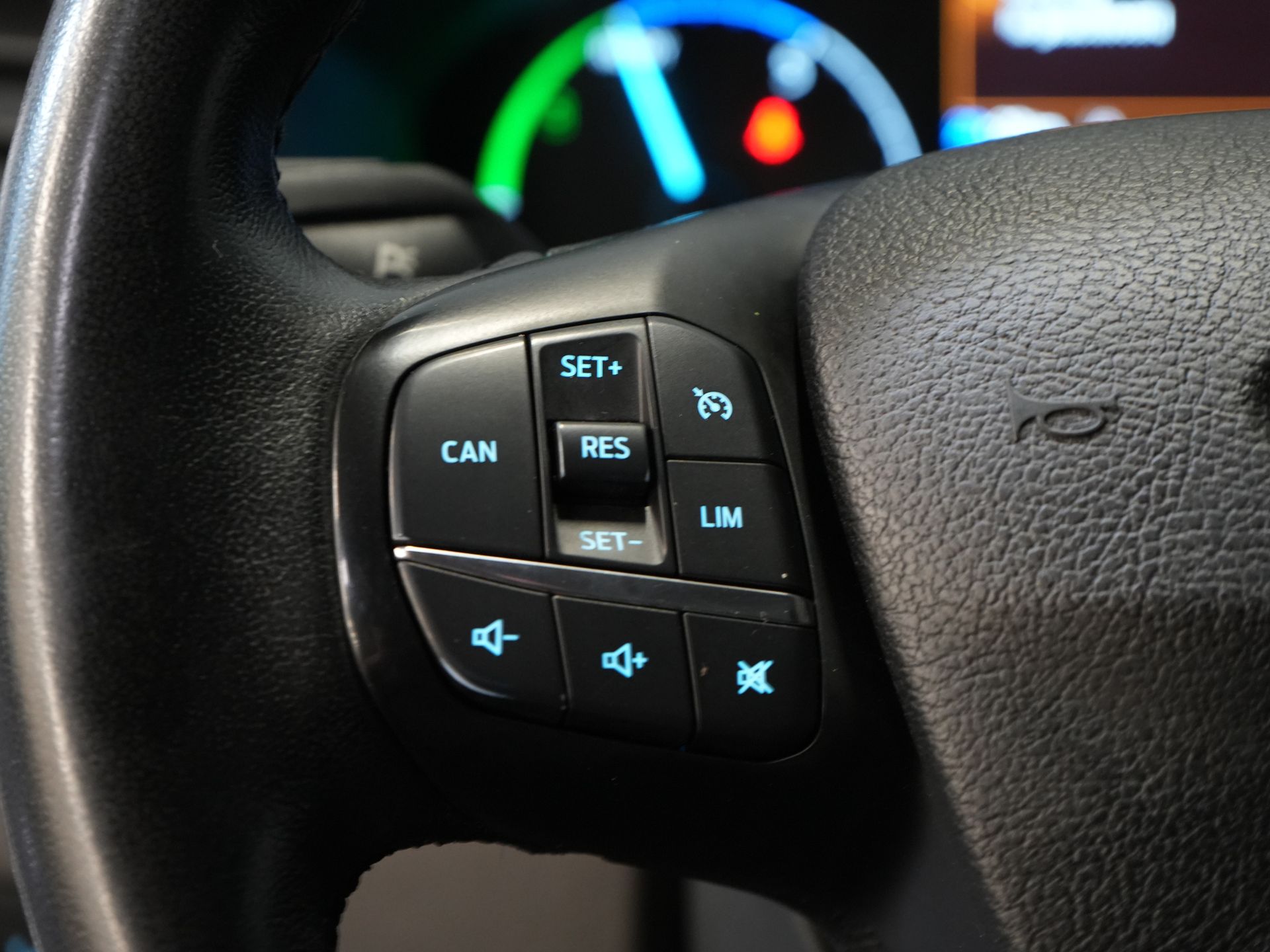 Ford Transit Custom Bestelbus 340 1.0 EcoBoost PHEV Aut. Trend BPM VRIJ! Bi-Xenon/ Carplay/ Stoelverw./ LMV/ Cruise/ Camera/ Airco