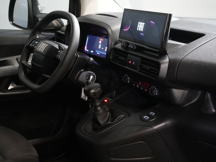 Fiat Doblò Bestelbus 1.5 HDi 100 pk 3 Pers./ Carplay/ Camera/ Navi/ PDC/ Cruise/ Airco