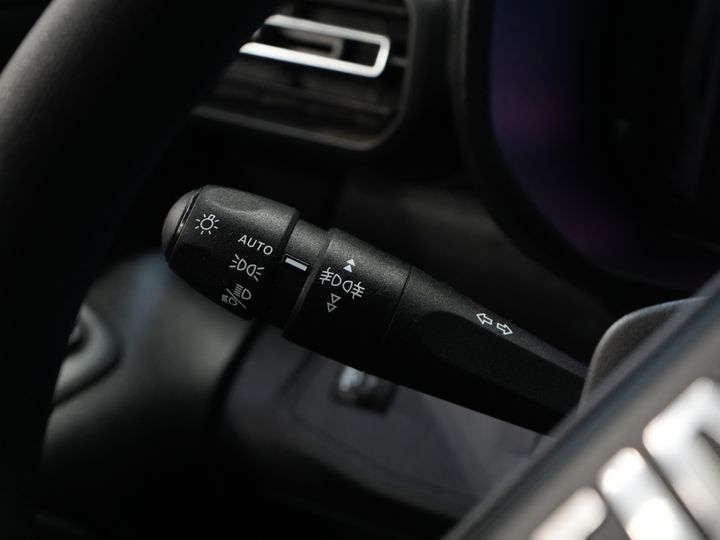 Fiat Doblò Bestelbus 1.5 HDi 100 pk 3 Pers./ Carplay/ Camera/ Navi/ PDC/ Cruise/ Airco