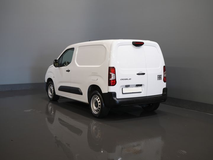 Fiat Doblò Bestelbus 1.5 HDi 100 pk 3 Pers./ Carplay/ Camera/ Navi/ PDC/ Cruise/ Airco