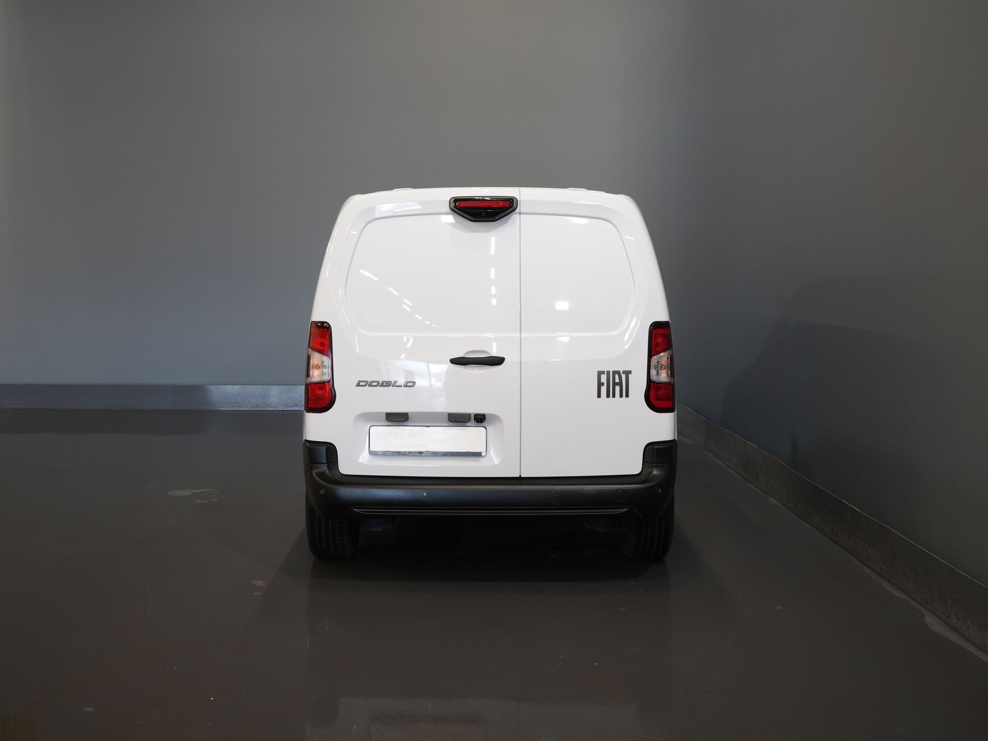 Fiat Doblò Bestelbus 1.5 HDi 100 pk 3 Pers./ Carplay/ Camera/ Navi/ PDC/ Cruise/ Airco