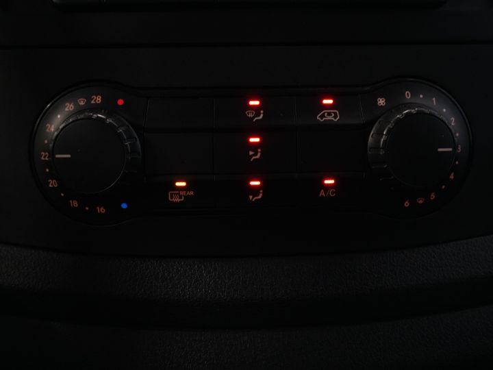 Mercedes-Benz Vito Van 114 CDI Aut. L3 XL EXPORT ONLY 2x Drzwi przesuwne/ LMV/ Cruise/ Klimatyzacja/ Hak holowniczy