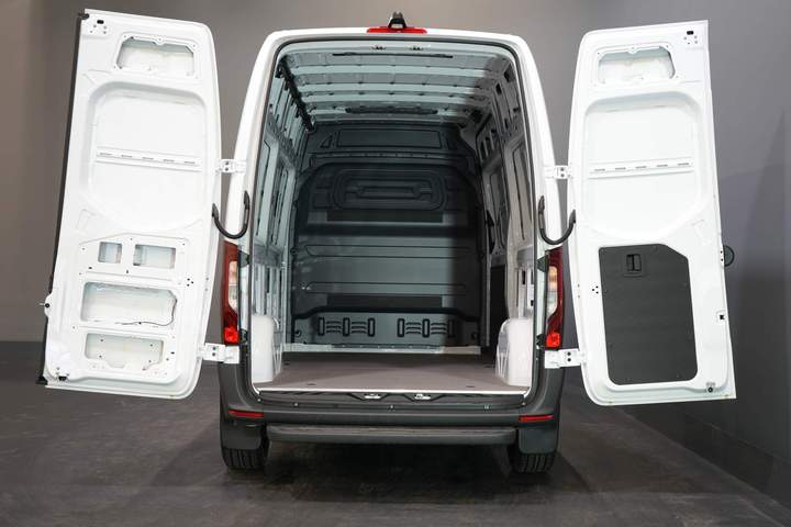 MAN TGE фургон (SPRINTER) авт. L2H2 BPM FREE/ LED/ Підігрів підставки/ Підігрів сидінь/ Carplay/ Круїз/ Камера