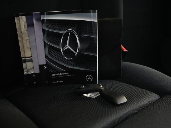 MAN TGE Van (SPRINTER) Aut. L2H2 BPM FREE/ LED/ Încălzire stand/ Încălzire scaune/ Carplay/ Cruise/ Cameră