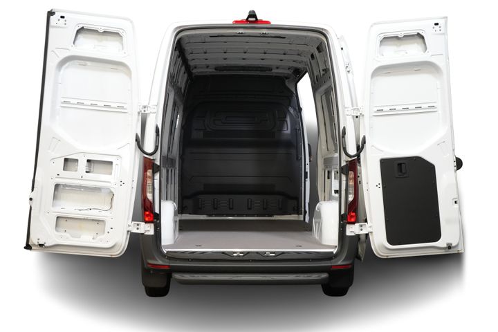 Volkswagen Crafter Van (MB Sprinter 211) авт. L2H2 BPM FREE/ LED/ Підігрів підставки/ Підігрів сидінь/ Carplay/ Круїз/ Камера
