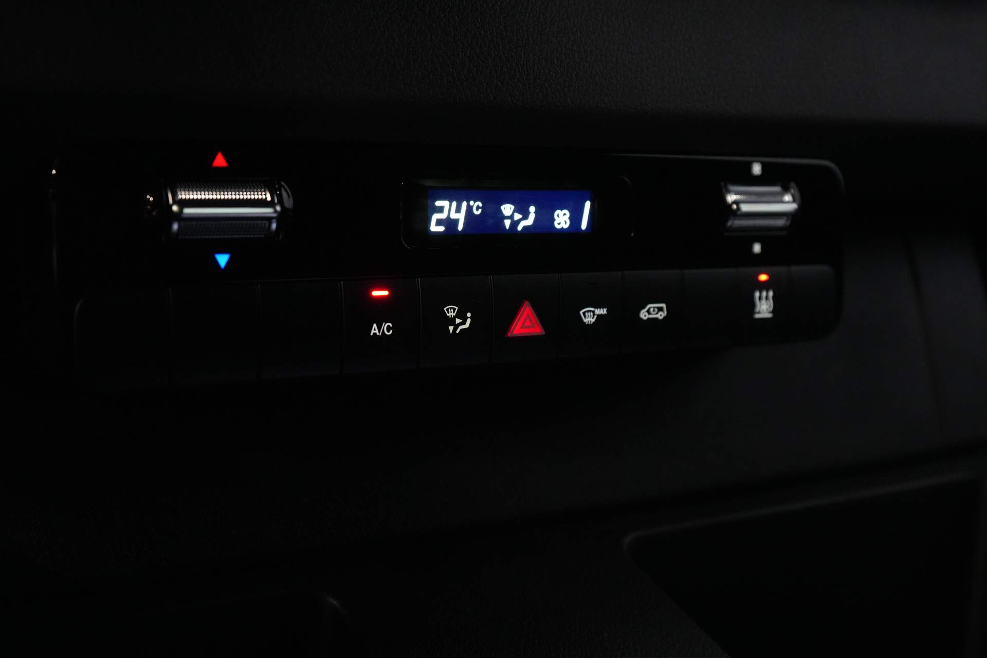 MAN TGE фургон (SPRINTER) авт. L2H2 BPM FREE/ LED/ Підігрів підставки/ Підігрів сидінь/ Carplay/ Круїз/ Камера
