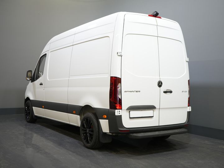 MAN TGE Van (SPRINTER) Aut. L2H2 BPM FREE/ LED/ Încălzire stand/ Încălzire scaune/ Carplay/ Cruise/ Cameră