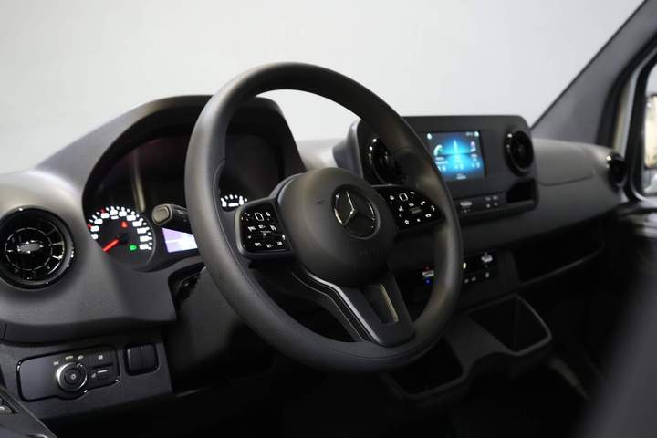 MAN TGE фургон (SPRINTER) авт. L2H2 BPM FREE/ LED/ Підігрів підставки/ Підігрів сидінь/ Carplay/ Круїз/ Камера