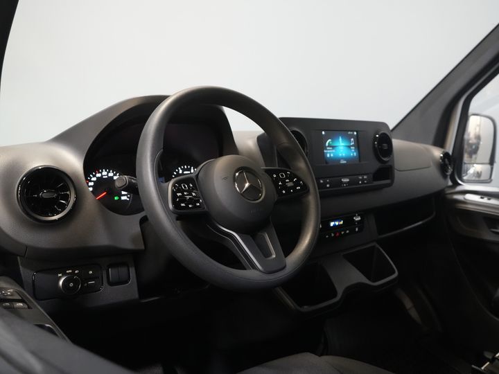 Volkswagen Crafter Van (MB Sprinter 211) Aut. L2H2 BPM FREE/ LED/ Calefacción de pie/ Calefacción de asiento/ Carplay/ Cruise/ Cámara