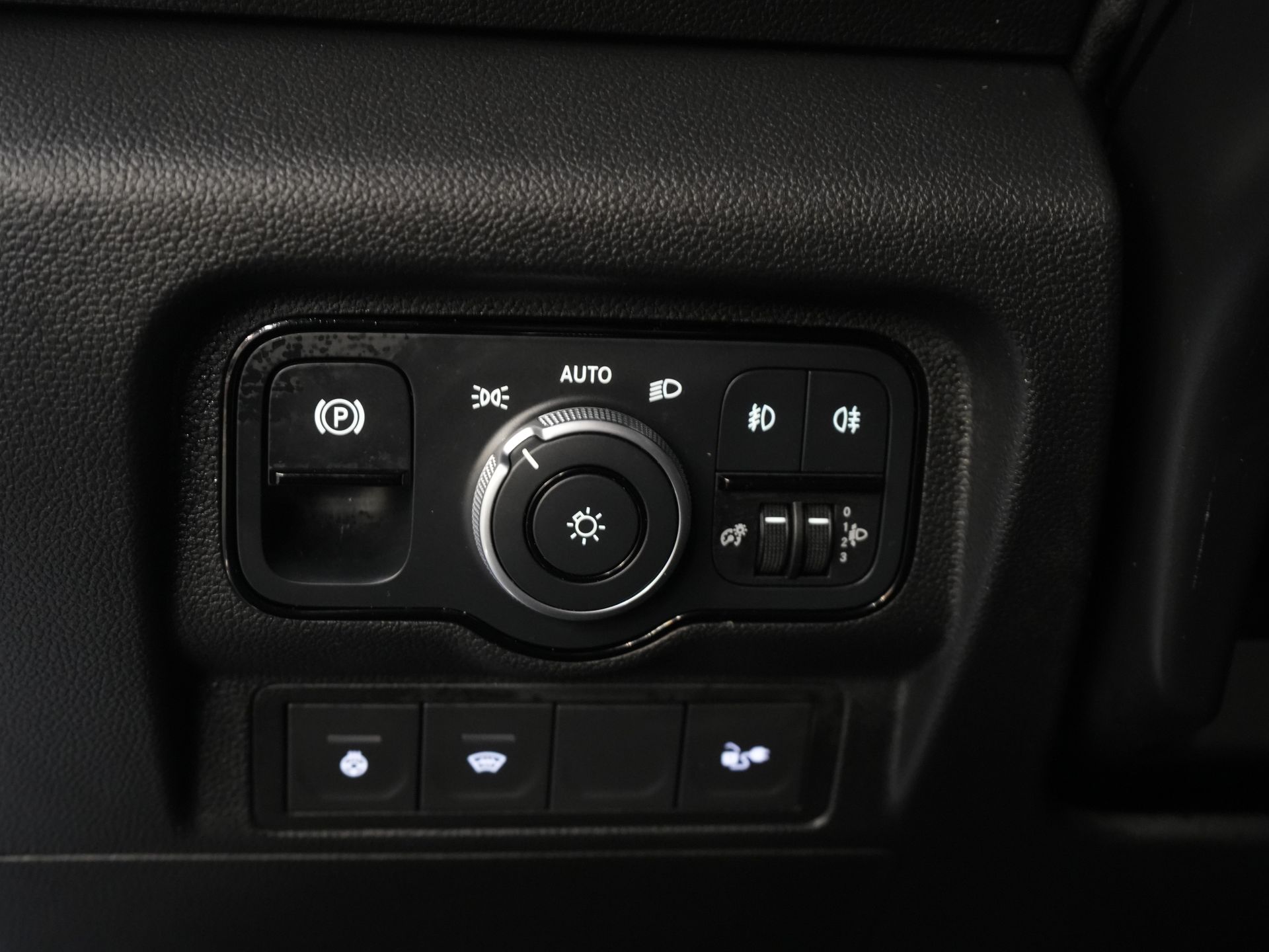 Mercedes-Benz eCitan Van Pro 51 kWh 280 km WLTP Faelift/ Încălzire pe stativ/ Scaune noi/ Direcție nouă/ Carplay/ Navi/ Cameră/ PDC/ Climă/ Cruise