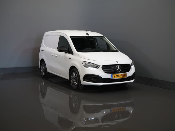 Mercedes-Benz eCitan Van Pro 51 kWh 280 km WLTP Calefacción de pie/ Seatverw./ Steeringverw./ Carplay/ Navi/ Camera/ PDC/ Climate/ Cruise