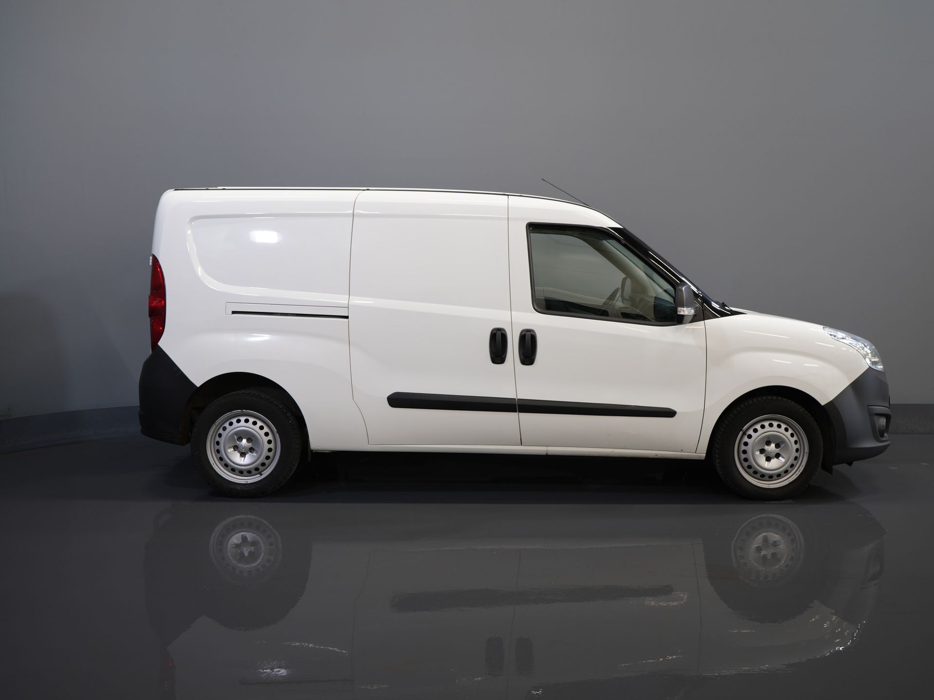 Opel Combo Bestelbus 1.3 CDTi 100 pk L2 MARGE BPM VRIJ! BOTT Inrichting/ Cruise/ PDC/ Airco/ Trekhaak