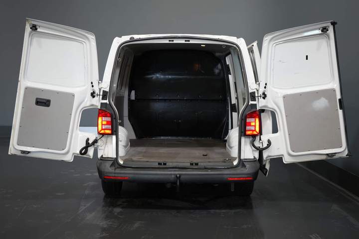Volkswagen Transporter Van 2.0 TDI 150 к.с. DSG Aut (Demo) BPM БЕЗКОШТОВНО! 2.5т Фаркоп / Кондиціонер / Двері