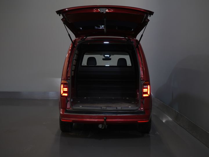 Volkswagen Caddy Фургон 2.0 TDI 100 к.с. C-Edition DSG Aut. Без ПДВ! Біксенон/ Адаптивний круїз-контроль/ Шкіра/ Клімат-контроль/ Carplay/ Підігрів сидінь/ Рейлінги на даху/ Бічні підніжки/ 