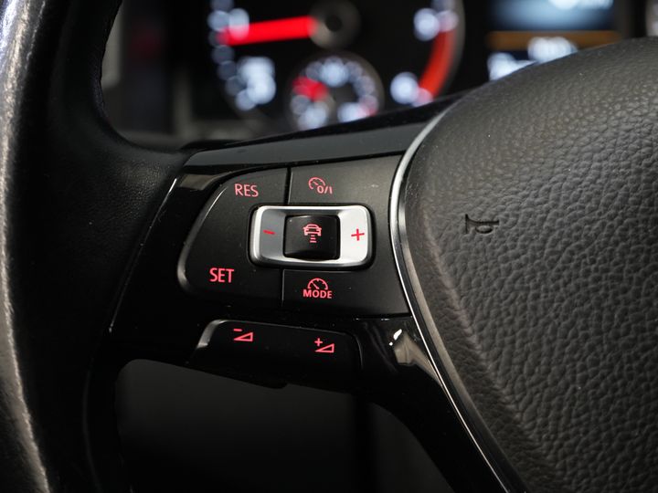 Volkswagen Caddy Фургон 2.0 TDI 100 к.с. C-Edition DSG Aut. Без ПДВ! Біксенон/ Адаптивний круїз-контроль/ Шкіра/ Клімат-контроль/ Carplay/ Підігрів сидінь/ Рейлінги на даху/ Бічні підніжки/ 