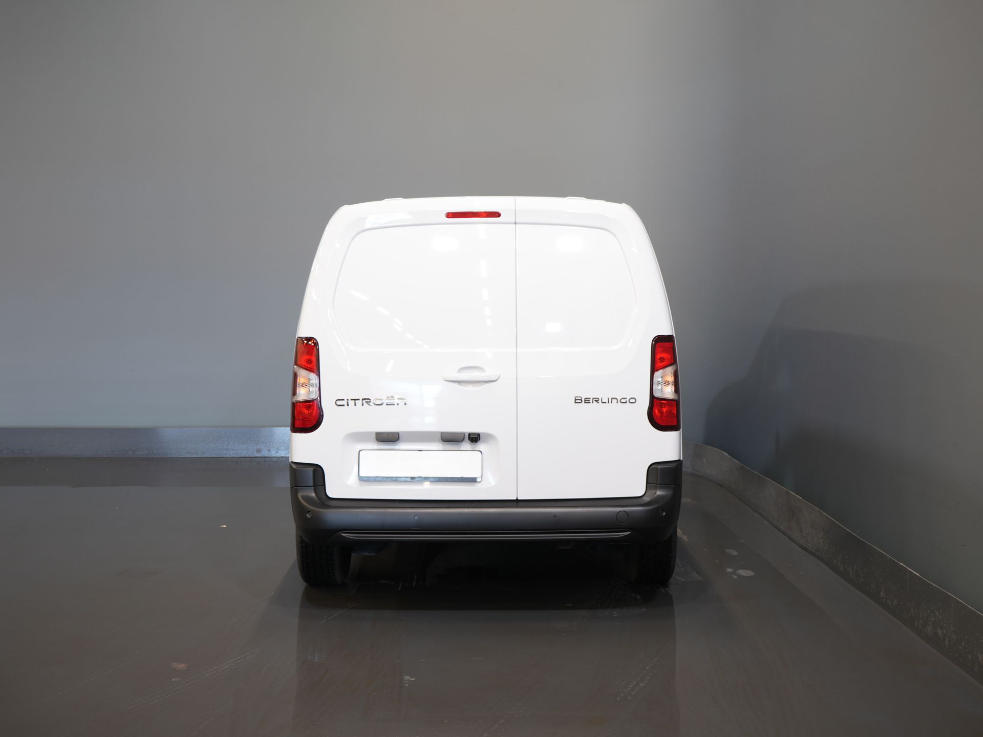 Citroën Berlingo Van 1.5 HDi 100 KM L2 Carplay/ Seatverw./ 3Pers./ Virtual Cockpit/ Climate/ Keyless/ Navi/ Camera/ Cruise/ PDC