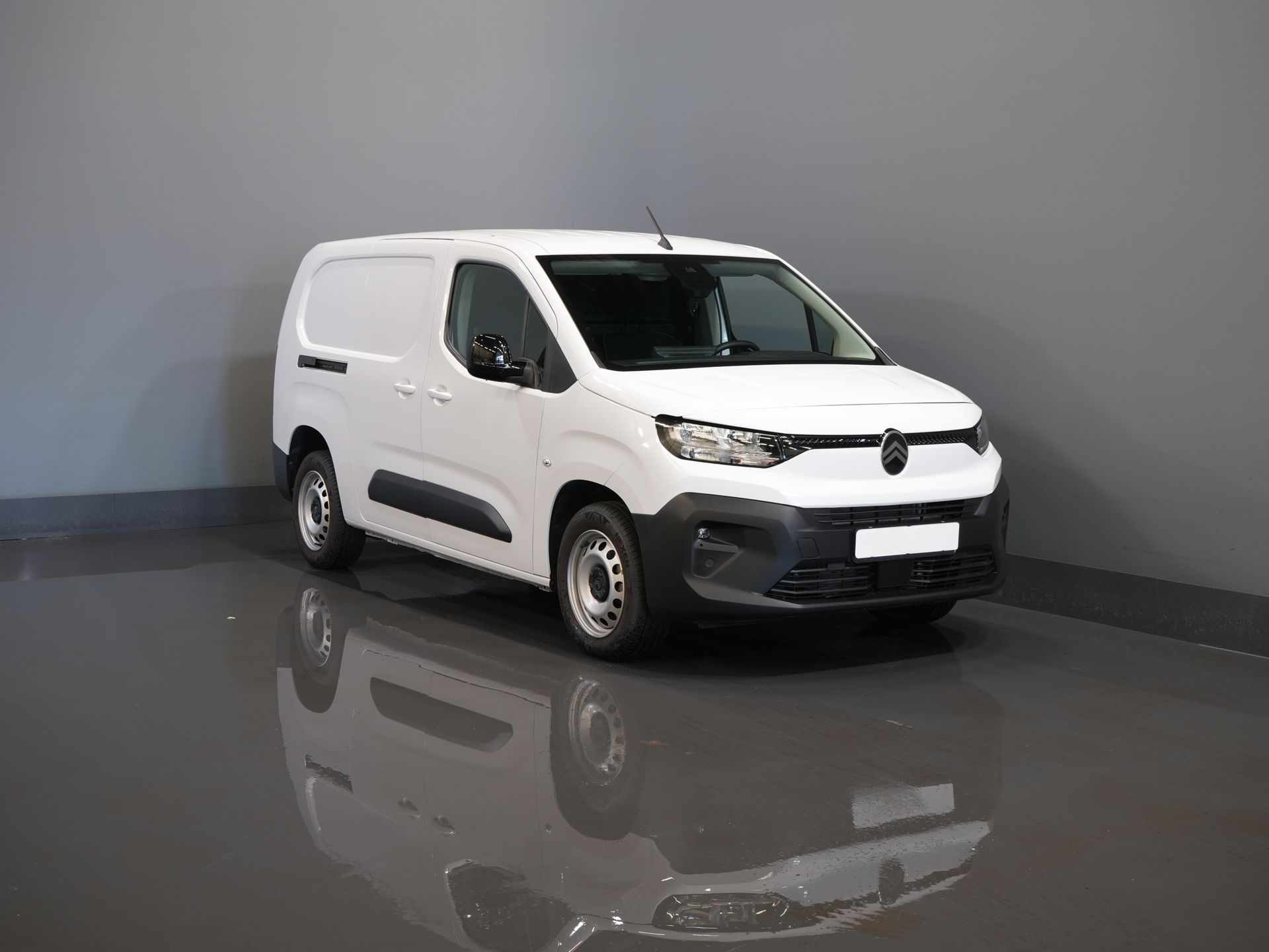 Citroën Berlingo Van 1.5 HDi 100 KM L2 Carplay/ Seatverw./ 3Pers./ Virtual Cockpit/ Climate/ Keyless/ Navi/ Camera/ Cruise/ PDC