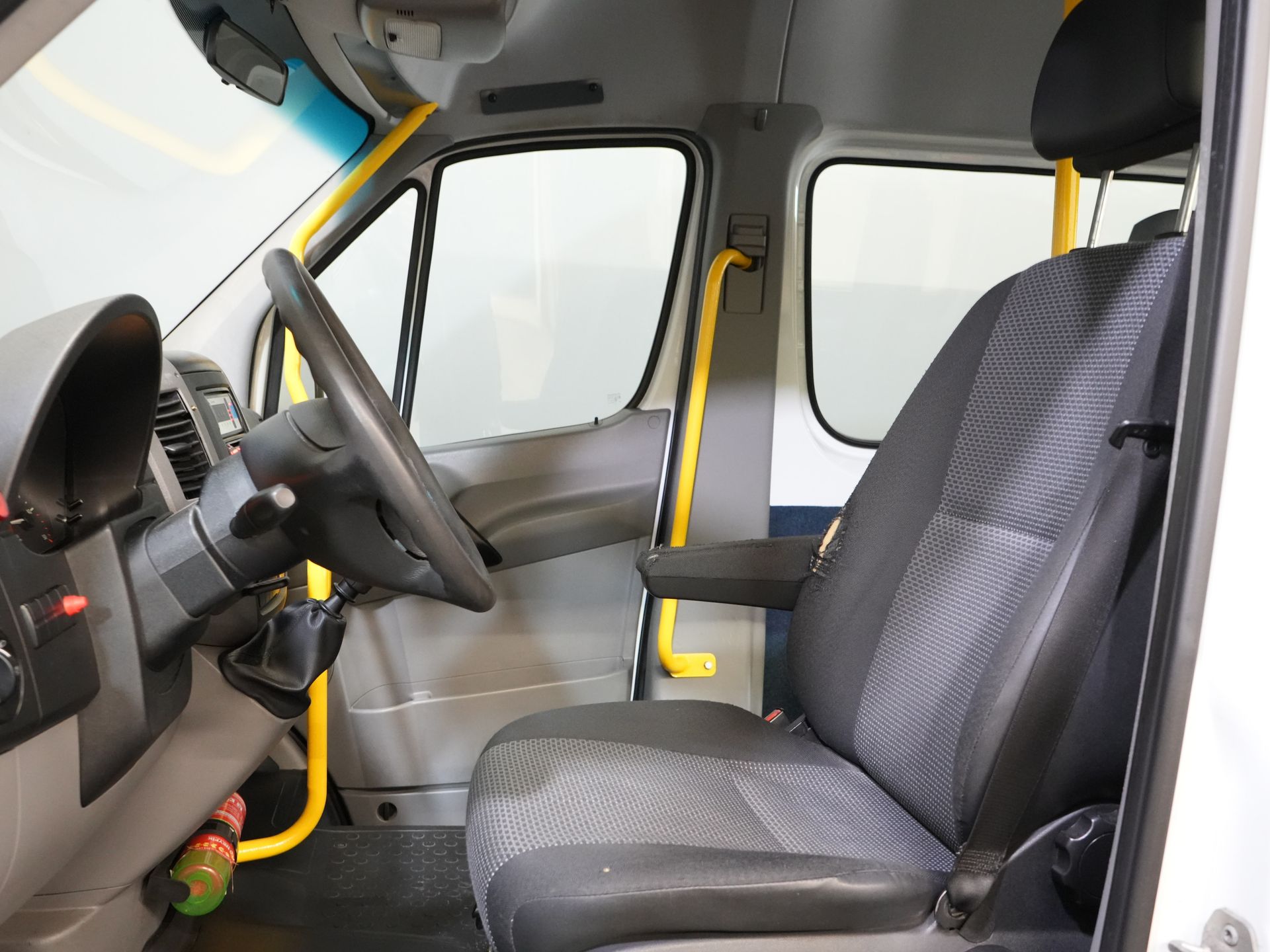 Mercedes-Benz Sprinter Passenger Transport 313 2.2 CDI L3H2 €10,890 incl VAT (BPM FREE) EXPORT Combi/ 9 Person/ Kombi/ 9P/ Rearbar/ Sidebars/ Airco/ Wheelchair lift