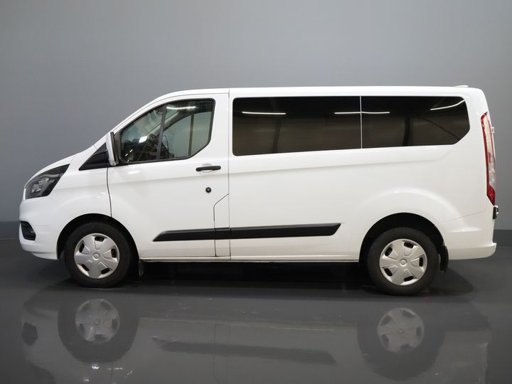 Ford Transit Custom Passenger Tourneo 2.0 TDCI € 33.207 inkl. MwSt./BPM Trend Combi/ Kombi/ 9 Personen/ 9 P/ Cruise/ PDC/ Airco