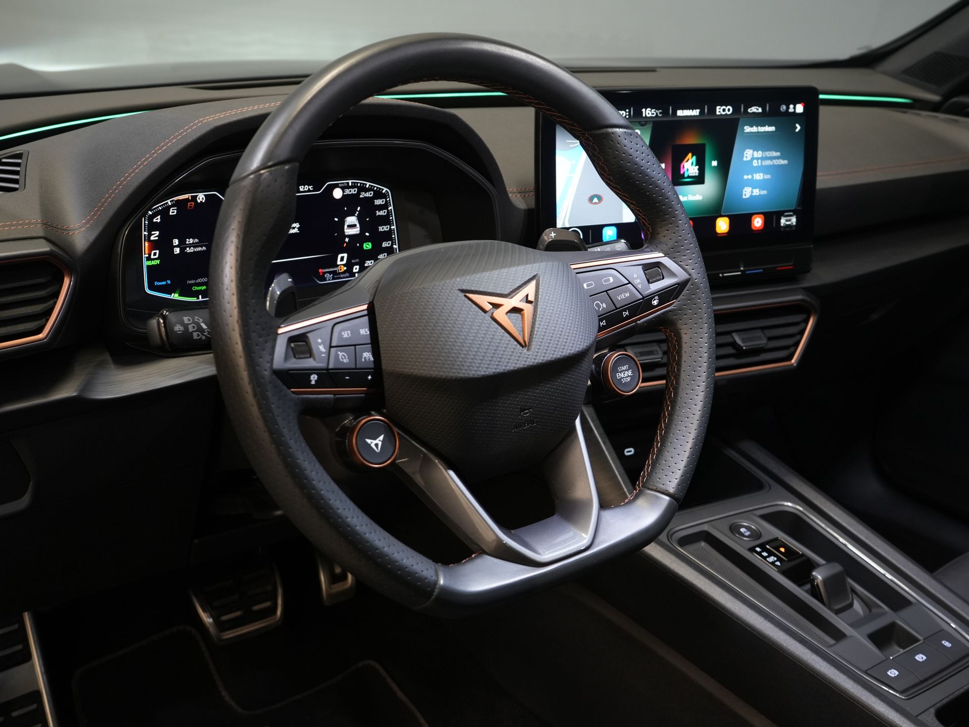 CUPRA Formentor SUV CUPRA Formentor 1.4 e-Hybrid 245 pk VZ Performance Edition Pano/ Leder/ Elek.Klep/ Mem.Stoel/ Matrix/ Adapt. Cruise/ Carplay/ Ca