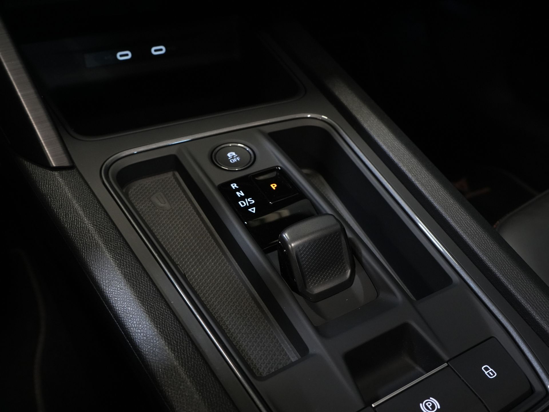 CUPRA Formentor SUV CUPRA Formentor 1.4 e-Hybrid 245 pk VZ Performance Edition Pano/ Leder/ Elek.Klep/ Mem.Stoel/ Matrix/ Adapt. Cruise/ Carplay/ Ca