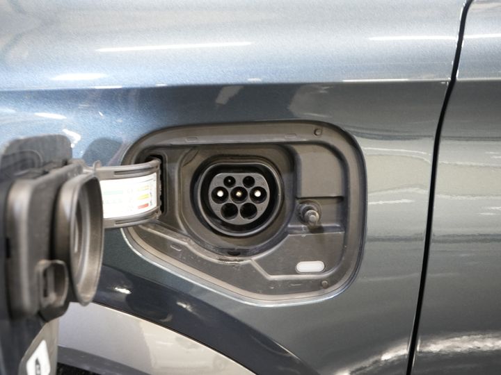 CUPRA Formentor SUV CUPRA Formentor 1.4 e-Hybrid 245 pk VZ Performance Edition Pano/ Leder/ Elek.Klep/ Mem.Stoel/ Matrix/ Adapt. Cruise/ Carplay/ Ca