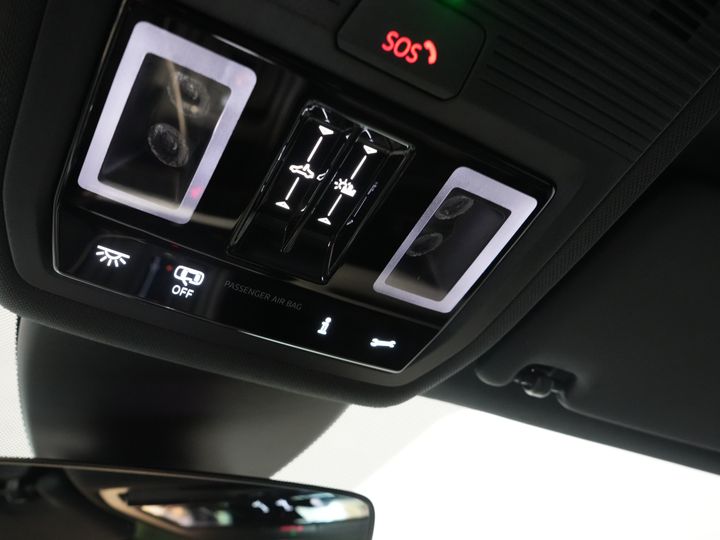 CUPRA Formentor SUV CUPRA Formentor 1.4 e-Hybrid 245 pk VZ Performance Edition Pano/ Leder/ Elek.Klep/ Mem.Stoel/ Matrix/ Adapt. Cruise/ Carplay/ Ca