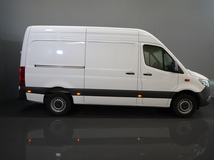 Mercedes-Benz Sprinter Van 317 CDI Aut. L2H2 BPM GRATIS! 3,5t Barra di traino/ LED/ Sedile imbottito/ 270Gr.Porte/ Riscaldamento sedili/ Navi/ Telecamera/ PDC/ Crociera