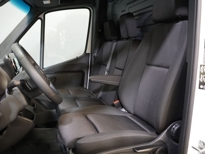 Mercedes-Benz Sprinter Van 317 CDI Aut. L2H2 BPM GRATIS! 3,5t Barra di traino/ LED/ Sedile imbottito/ 270Gr.Porte/ Riscaldamento sedili/ Navi/ Telecamera/ PDC/ Crociera