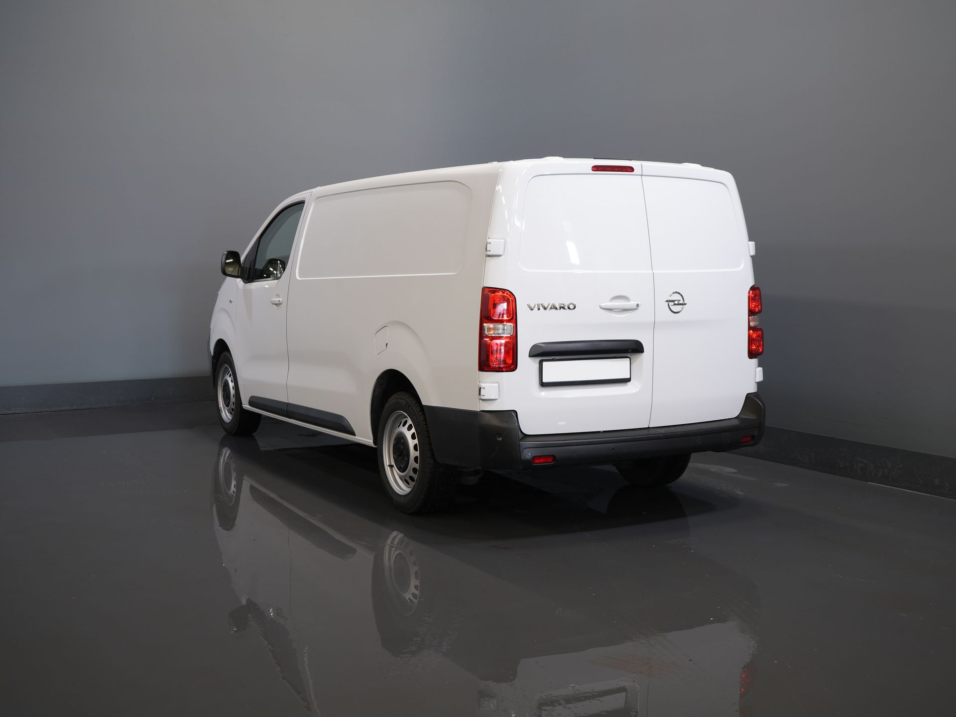 Opel Vivaro Bestelbus 2.0 CDTI 145 pk L3 Adapt.Cruise/ 2.5t Trekverm./ Carplay/ Keyless/ Climate/ Camera/ PDC