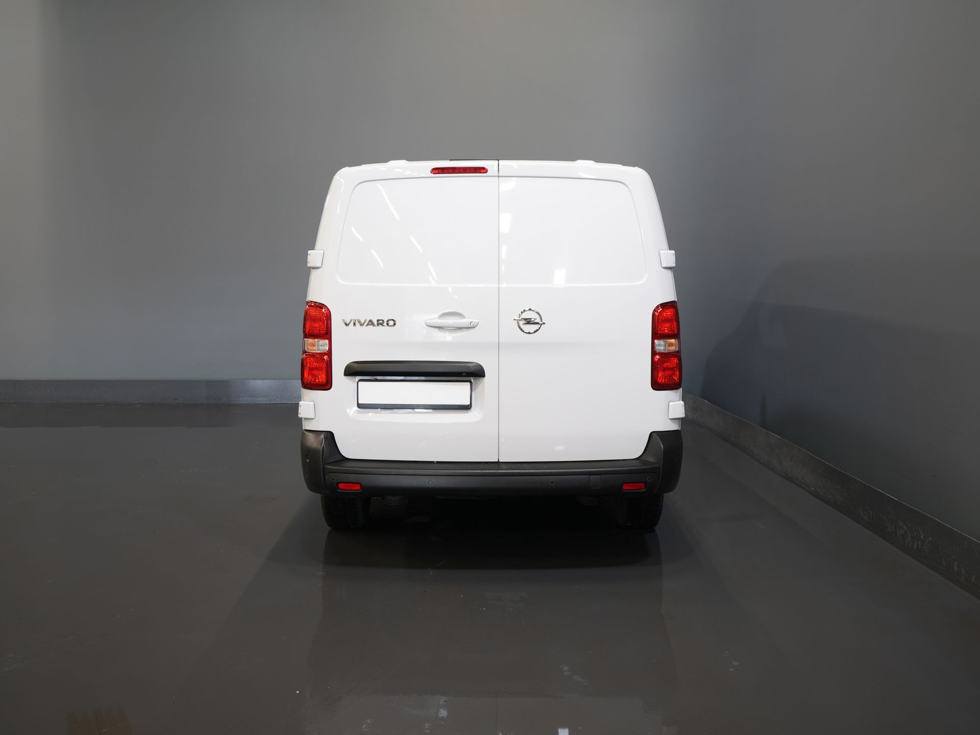 Opel Vivaro Bestelbus 2.0 CDTI 145 pk L3 Adapt.Cruise/ 2.5t Trekverm./ Carplay/ Keyless/ Climate/ Camera/ PDC