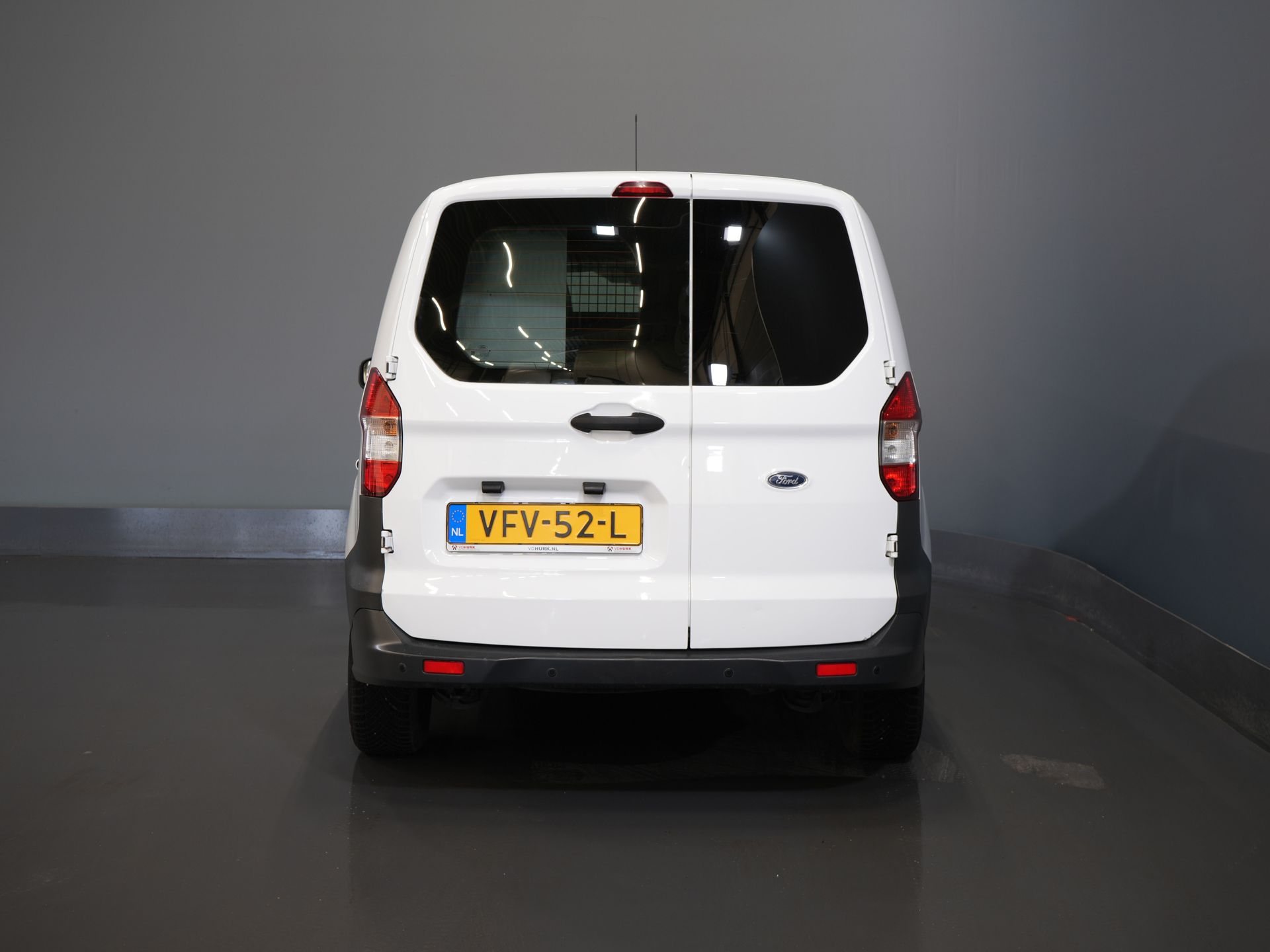 ¡Ford Transit Courier Van 1.5 TDCI Trend BPM GRATIS! Calefacción asientos/ CarPlay/ Navi/ PDC/ Cruise/ Airco