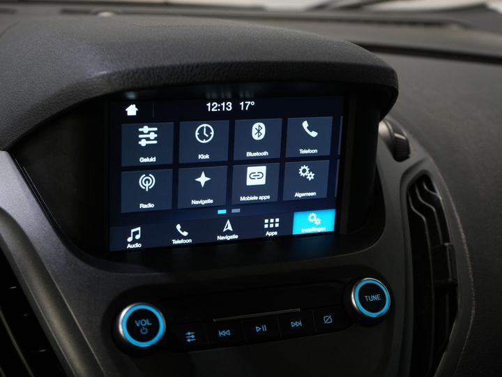¡Ford Transit Courier Van 1.5 TDCI Trend BPM GRATIS! Calefacción asientos/ CarPlay/ Navi/ PDC/ Cruise/ Airco