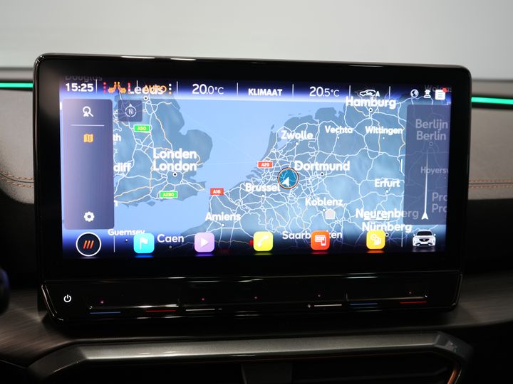 CUPRA Formentor SUV 1.4 e-Hybrid 245 hp VZ Performance Edition Panoramic roof/ Electric tow bar/ Electric tailgate/ Memory seats/ Matrix headlights/ Adaptive cruise control/ CarPlay/ Camera/ St